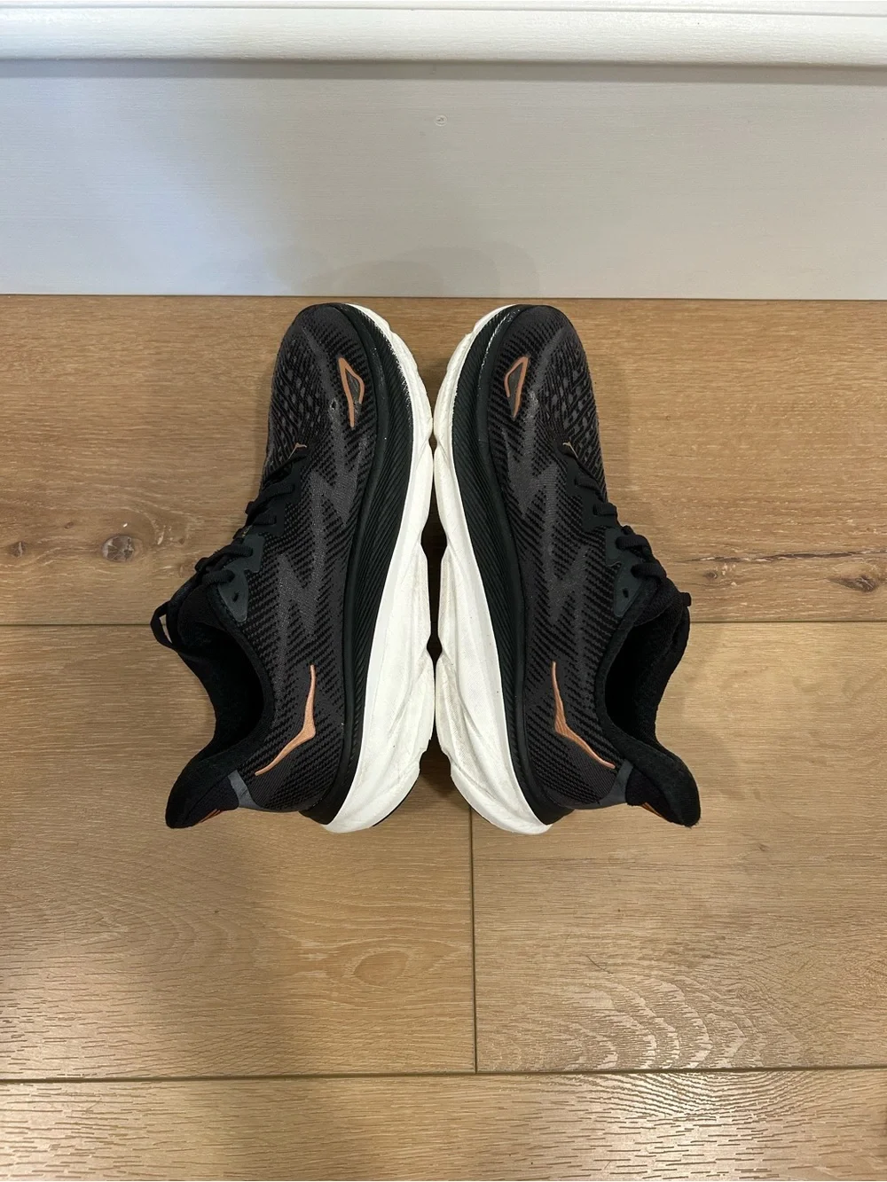 HOKA Women's Clifton 9 - Women’s 7 - Picture 4 of 9